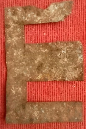 Vecchio elemento ferro - vecchio, di